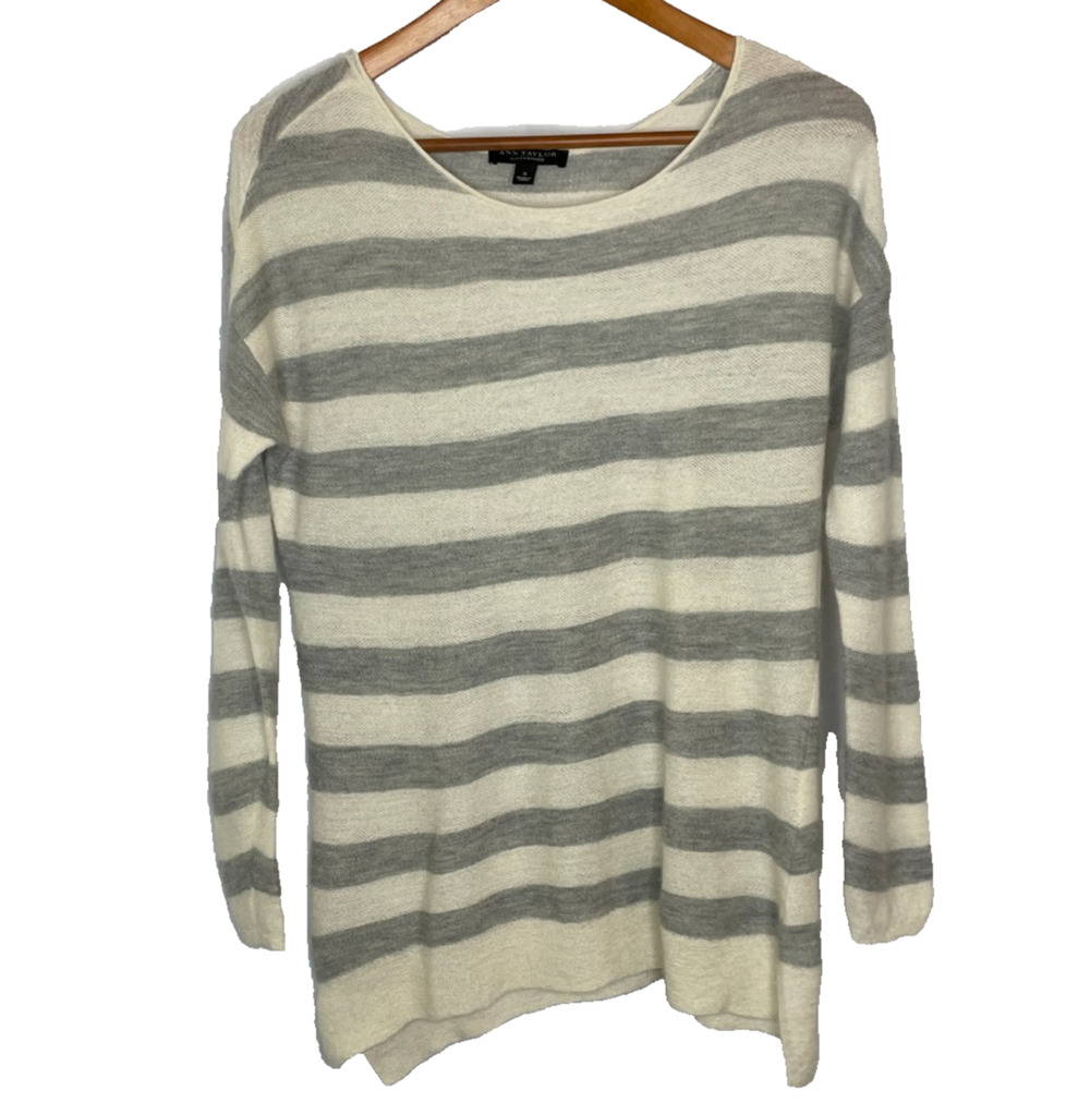 Women's Small Ann Taylor 100% Cashmere Gray Stripe Scoop Neck Sweater